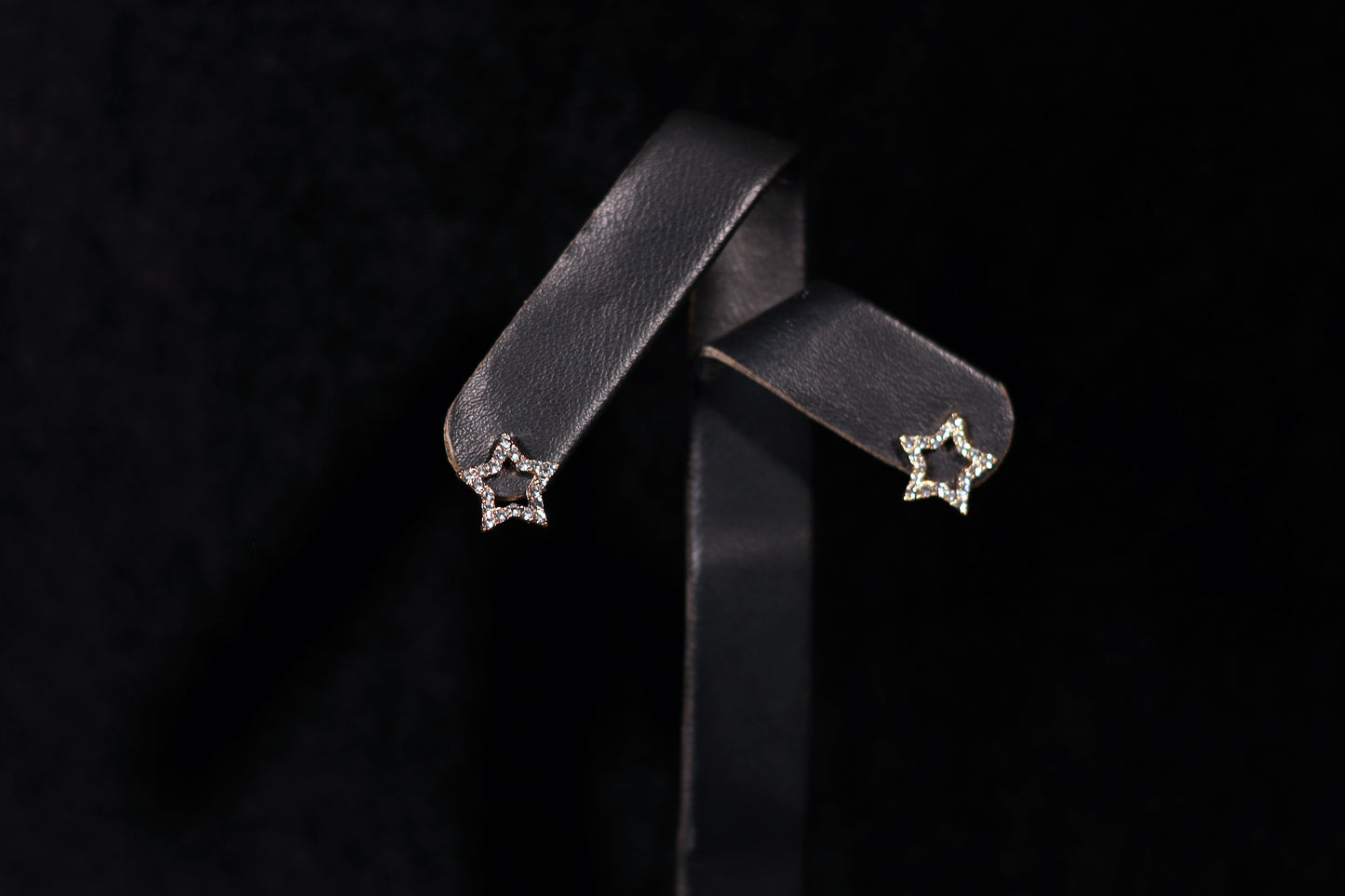 Star Ear Tops