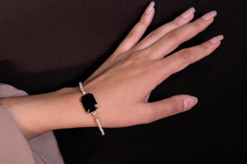 Artificial Gem Bracelet with Beaded Detailing